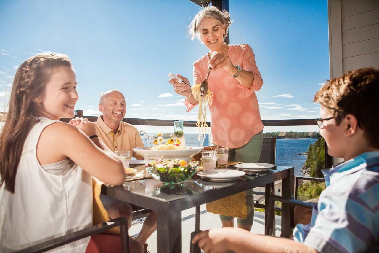 Auberge Des Iles Saint-Gédéon Eksteriør bilde