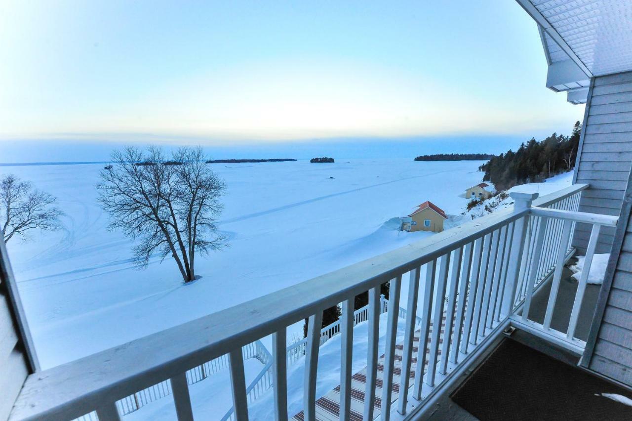 Auberge Des Iles Saint-Gédéon Eksteriør bilde